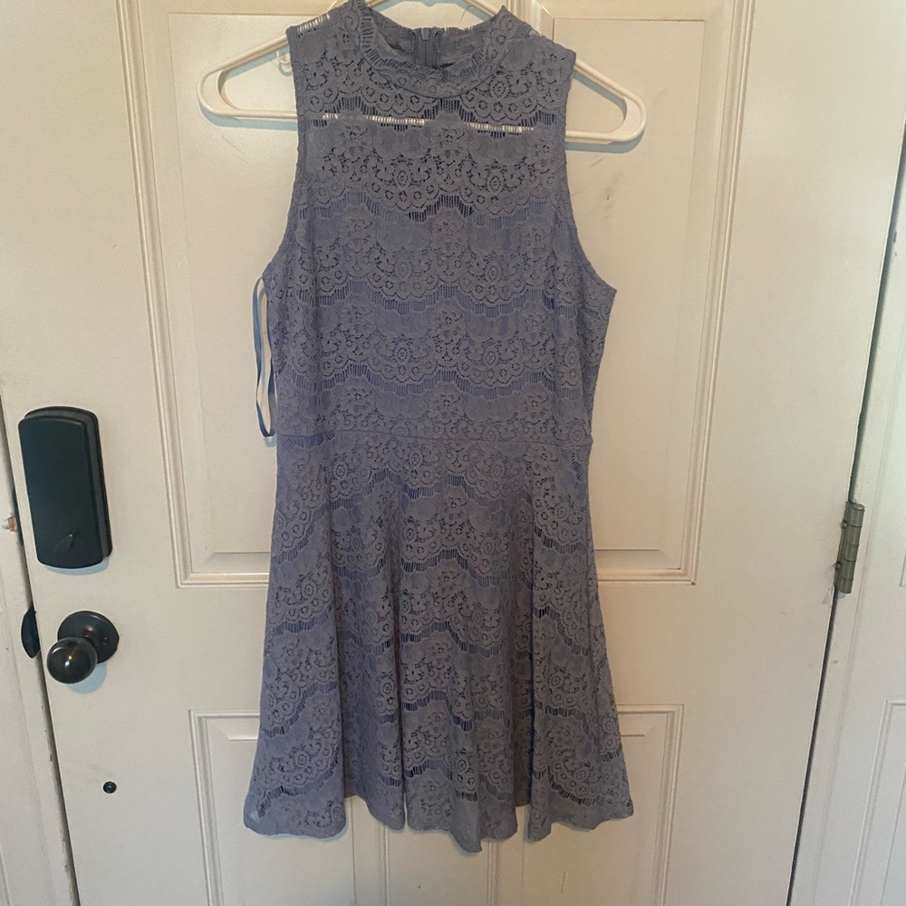 blue dress